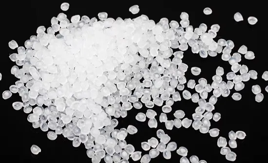 Reciclaje de residuos de plástico PE/PP/PS/EPS Bolsa de compras Película en escamas Solo tornillo Granulador de plástico de doble etapa Máquina peletizadora